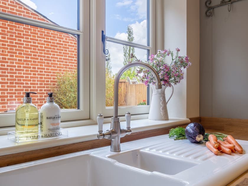 Kitchen | Box Valley Cottage, Stoke by Nayland