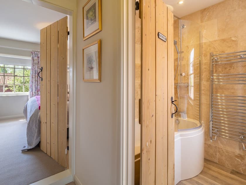Bathroom | Box Valley Cottage, Stoke by Nayland