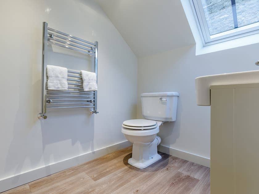 Bathroom in king bedroom | Willow Cottage at Naze Farm - Naze Farm, Chinley