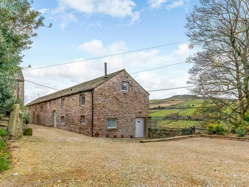 On site parking | Sycamore Cottage at Naze Farm - Naze Farm, Chinley