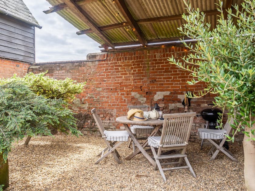Sitting-out-area | The Granary - Higham Place, Higham