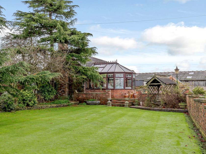 Garden | The Pigsty - Domvilles Farm, Audley