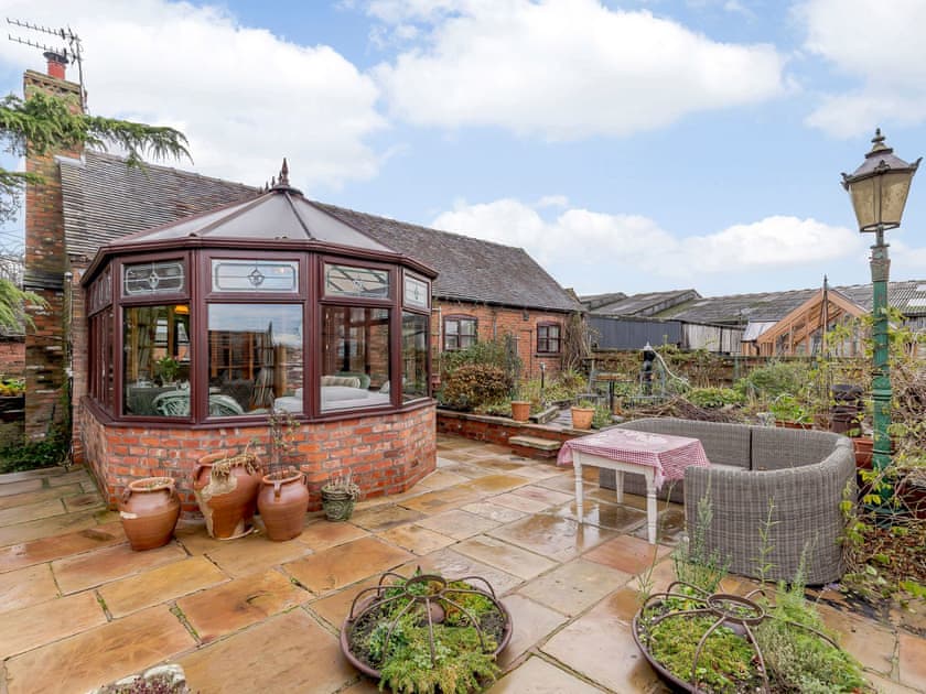 Patio | The Pigsty - Domvilles Farm, Audley