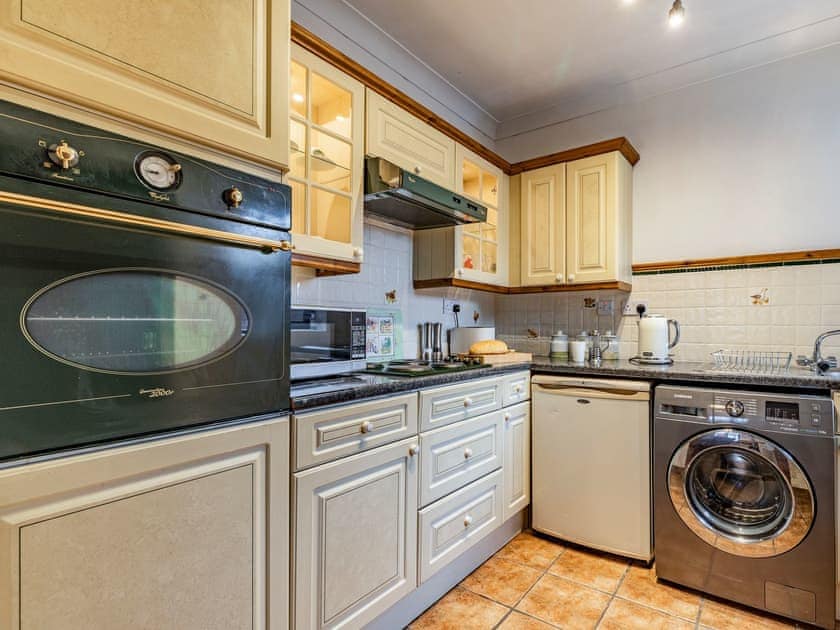 Kitchen | The Stable - Domvilles Farm, Audley