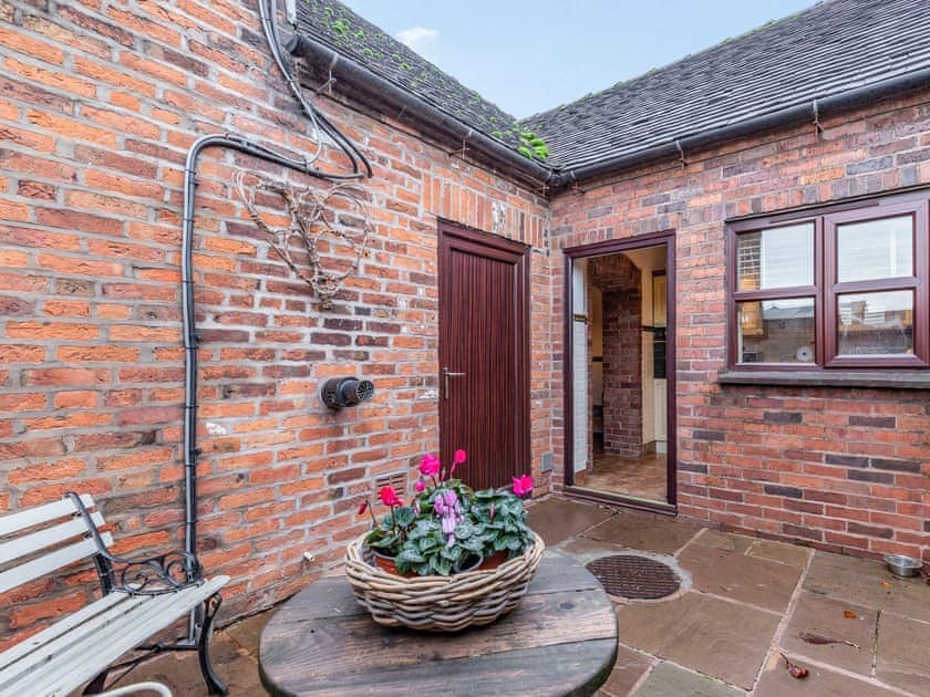 Courtyard | The Stable - Domvilles Farm, Audley