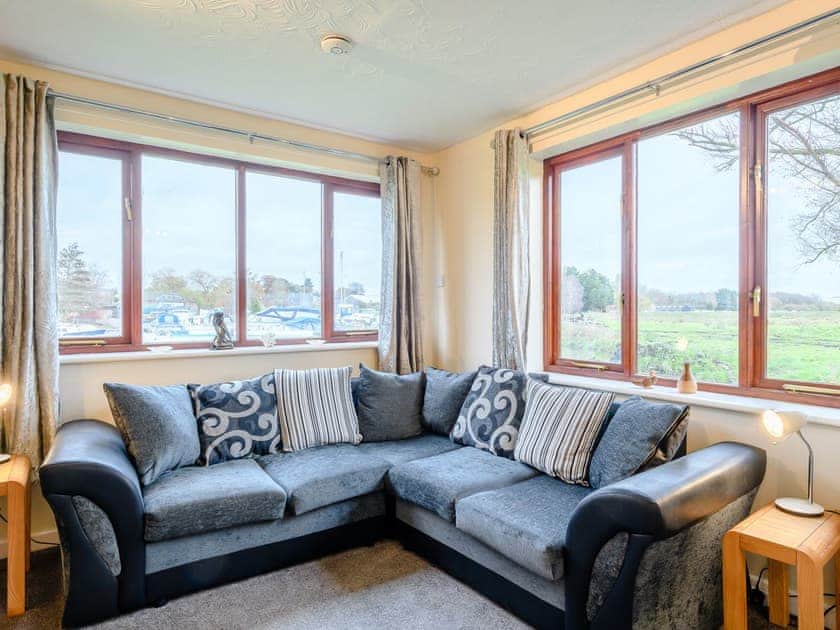 Living area | Riverside Cottage, Loddon