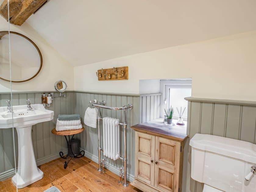 Bathroom | Hob Cote, Midgehole, Hebden Bridge