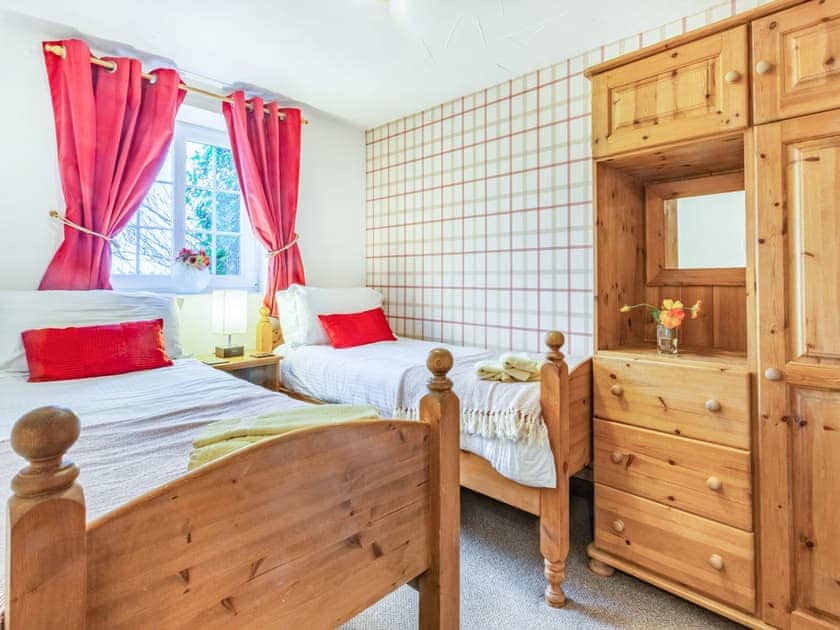Twin bedroom | Smuggler’s View, Ravenscar, near Robin Hoods Bay