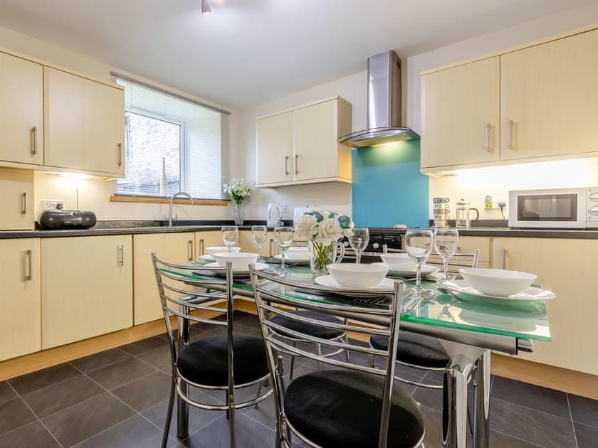 Kitchen/diner | Apartment 1 St Catherine’s Cottage - Clover Holidays, Perth