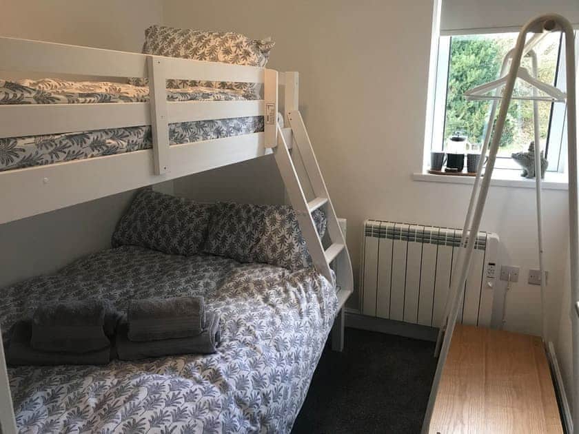 Bunk bedroom | Clock Tower Cottage, Whitchurch