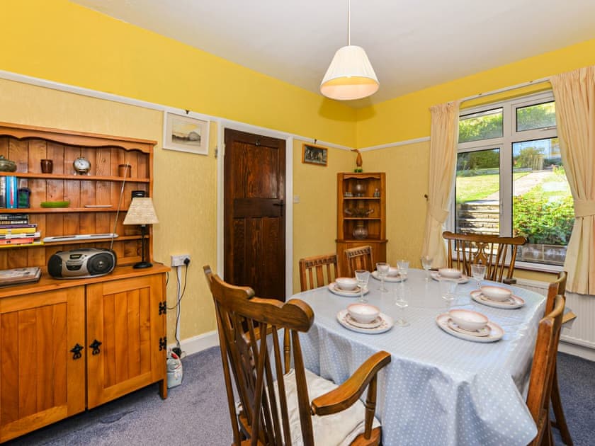 Dining room | Englefield, Ventnor