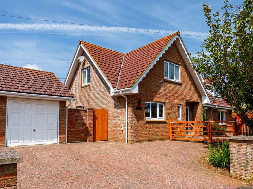 Driveway | Hill Cottage, Alverstone, near Apse Heath