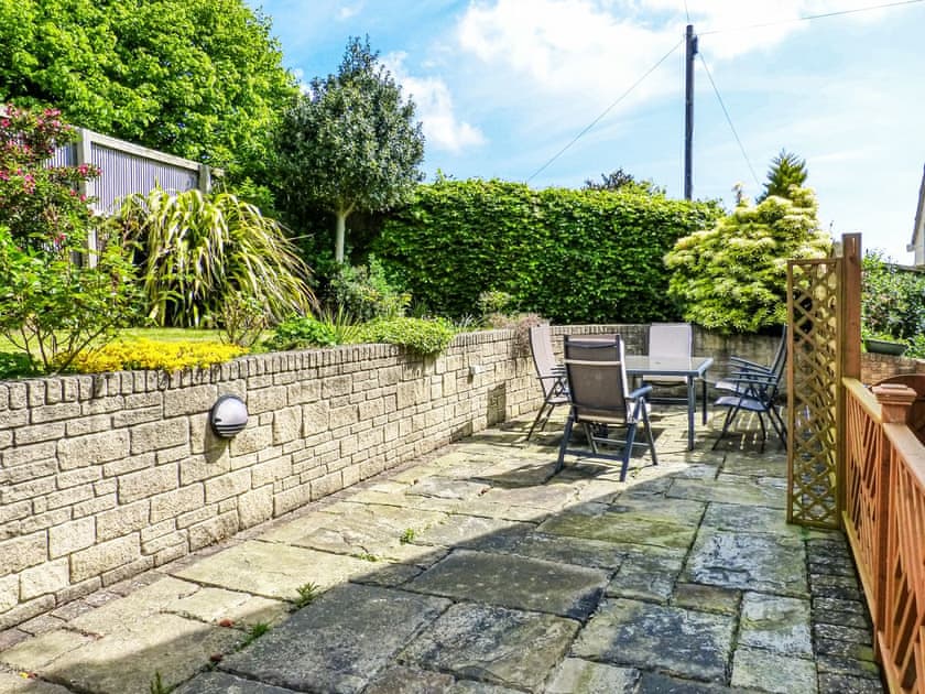 Patio | Hill Cottage, Alverstone, near Apse Heath