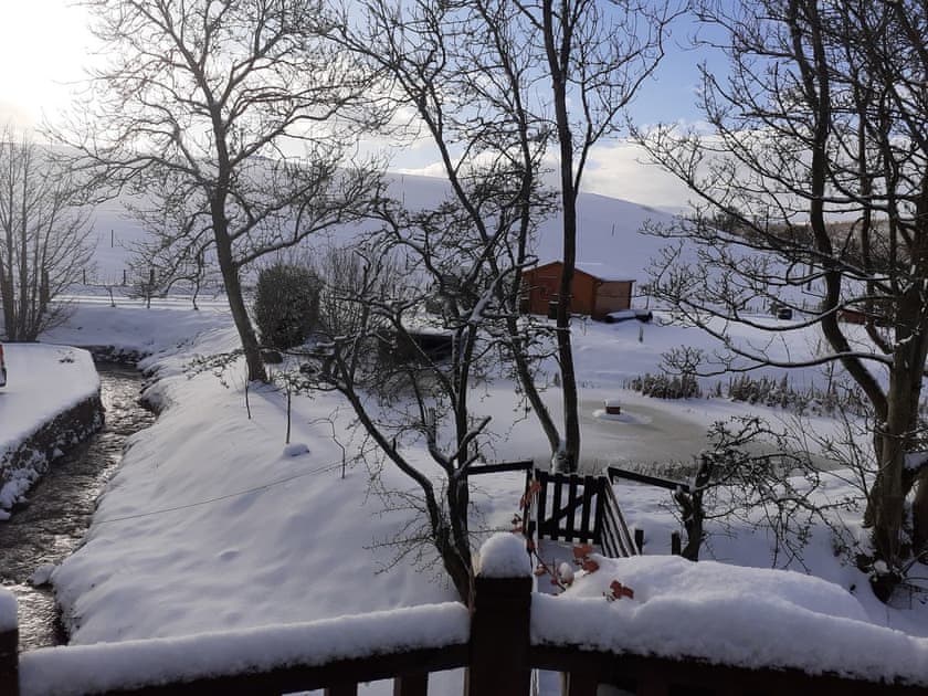 Picturesque winter view | Mill Pond View, Ceres, near Cupar