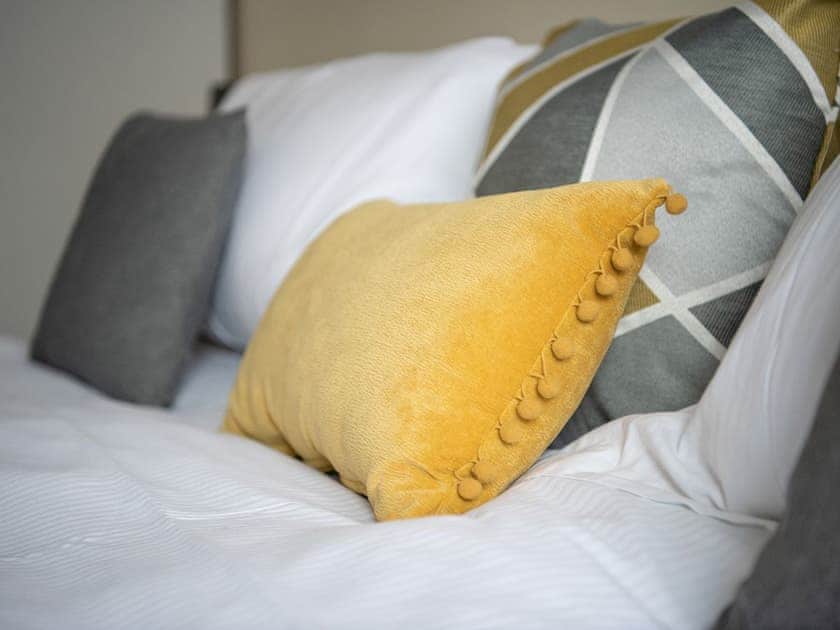 Double bedroom | Drummond - Bellaire Stay Apartments, Ashford