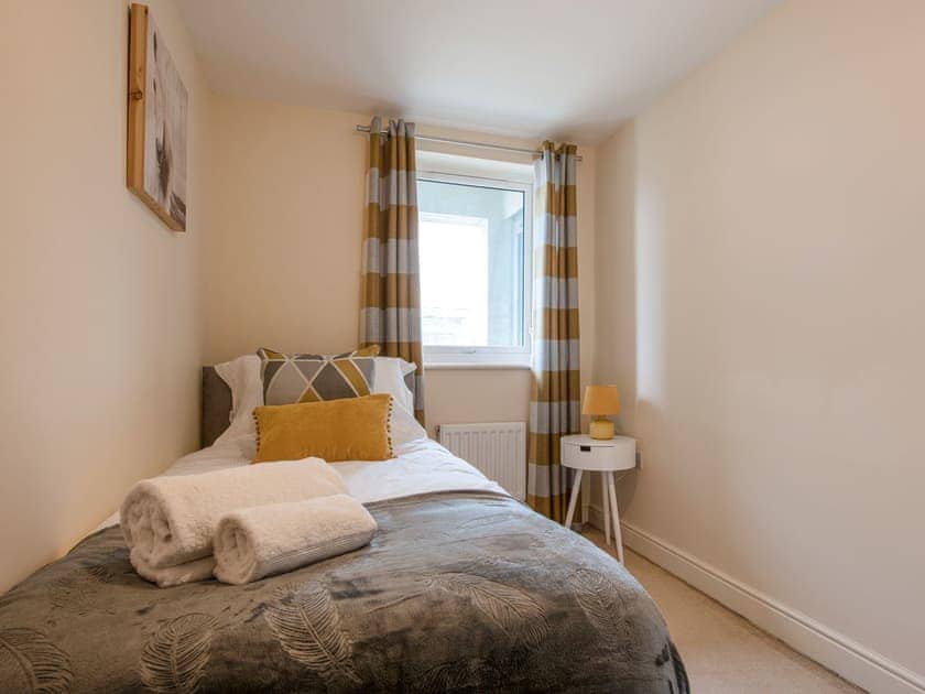 Single bedroom | Drummond - Bellaire Stay Apartments, Ashford