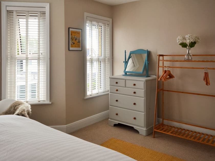 Double bedroom | The Moorings, Ryde