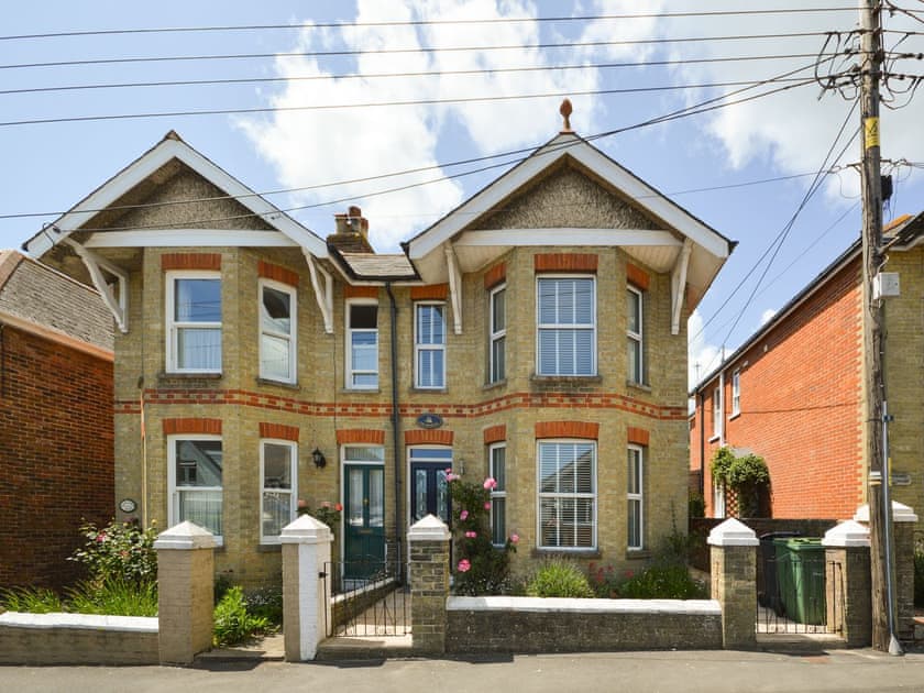 Exterior | The Moorings, Ryde