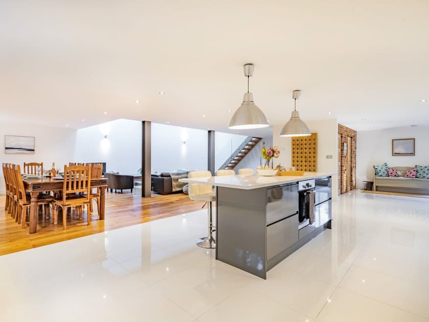 Kitchen | Oast Barn, Letheringsett
