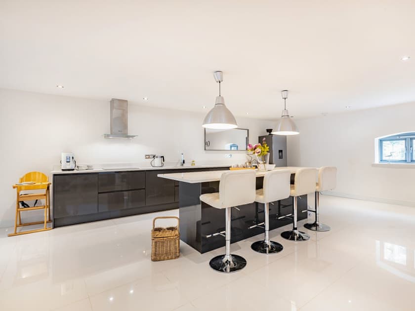 Kitchen | Oast Barn, Letheringsett