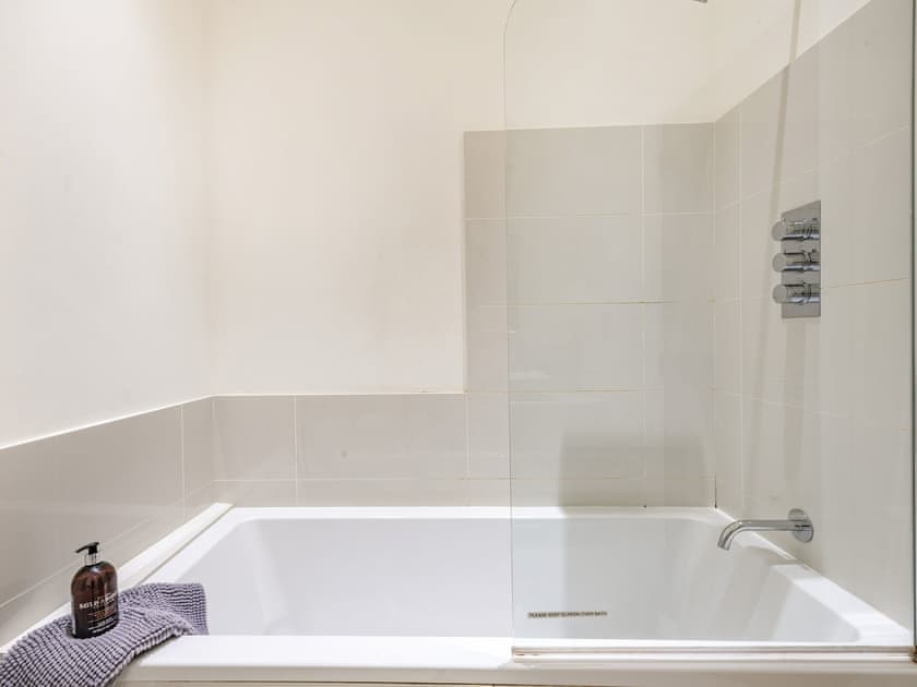 Bathroom | Oast Barn, Letheringsett