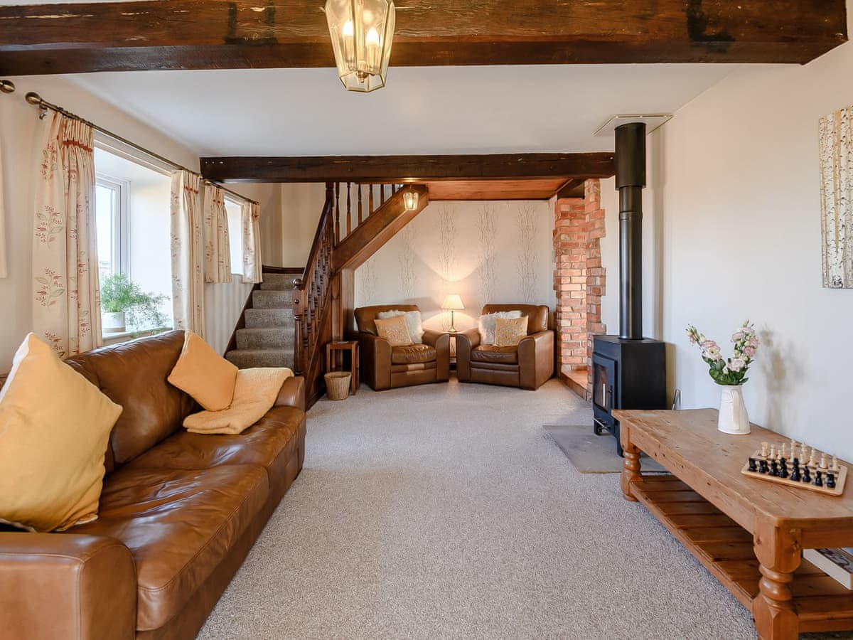 Nightingale Lodge - Holiday lodge in Central England - Image 1