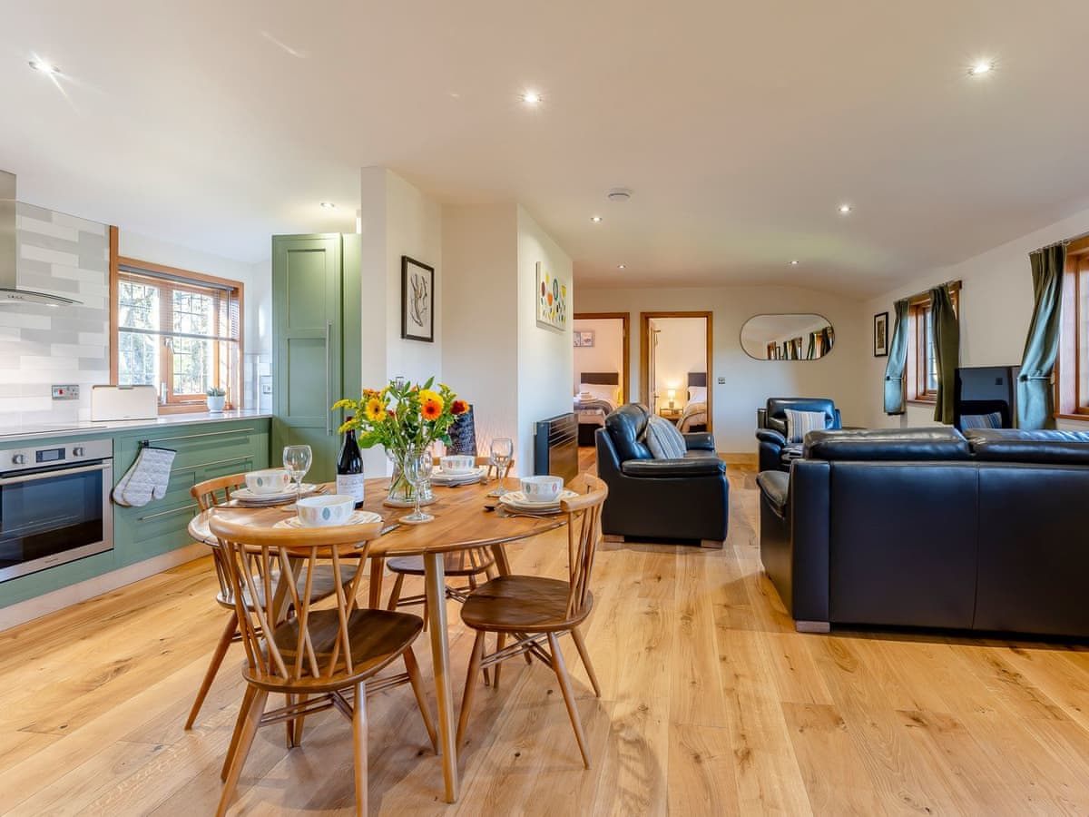 Bluebell Lodge - Holiday Lodge in Southern England - Image 1