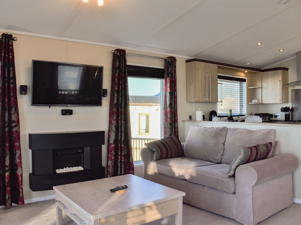 Bron Y Wendon Holiday Park - Victoria Lodge - Holiday lodge in North Wales - Image 4