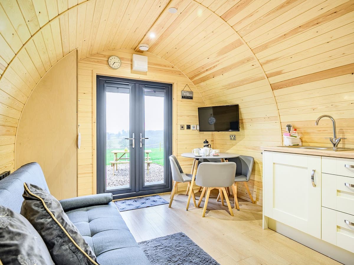 Steepleton Lodge Farm - Holdenby - Holiday lodge in Central England - Image 3