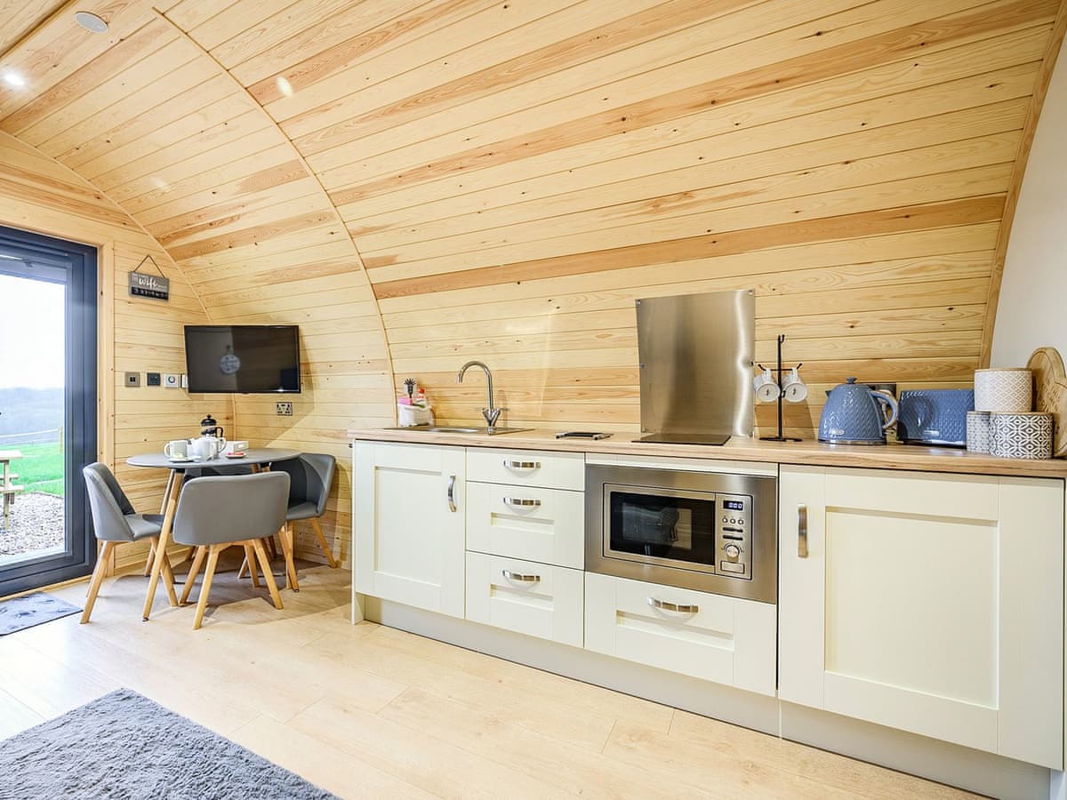 Steepleton Lodge Farm - Holdenby - Holiday lodge in Central England - Image 5