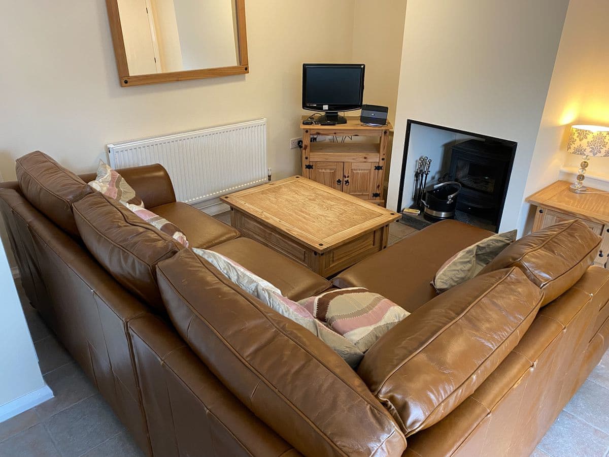 The Coach House Ref Hw7593 In Betws Yn Rhos Conwy County Conwy Welcomecottages