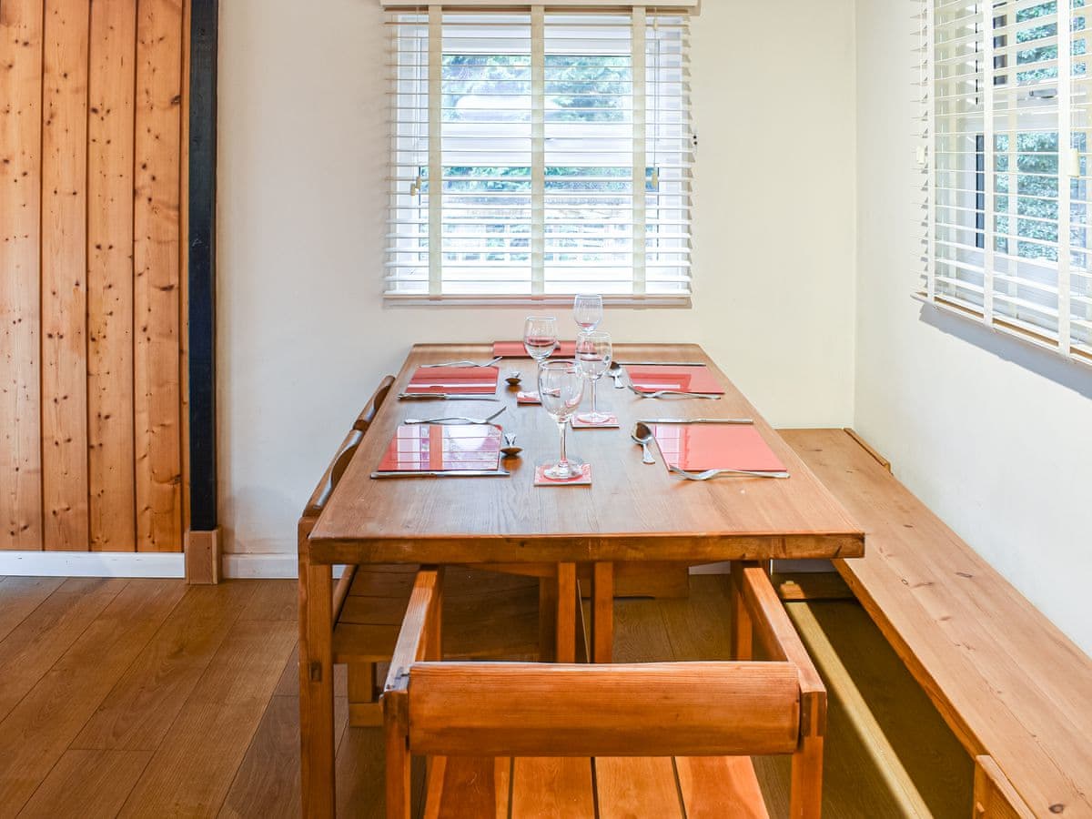 Pine Lodge - Holiday Lodge in Yorkshire - Image 4