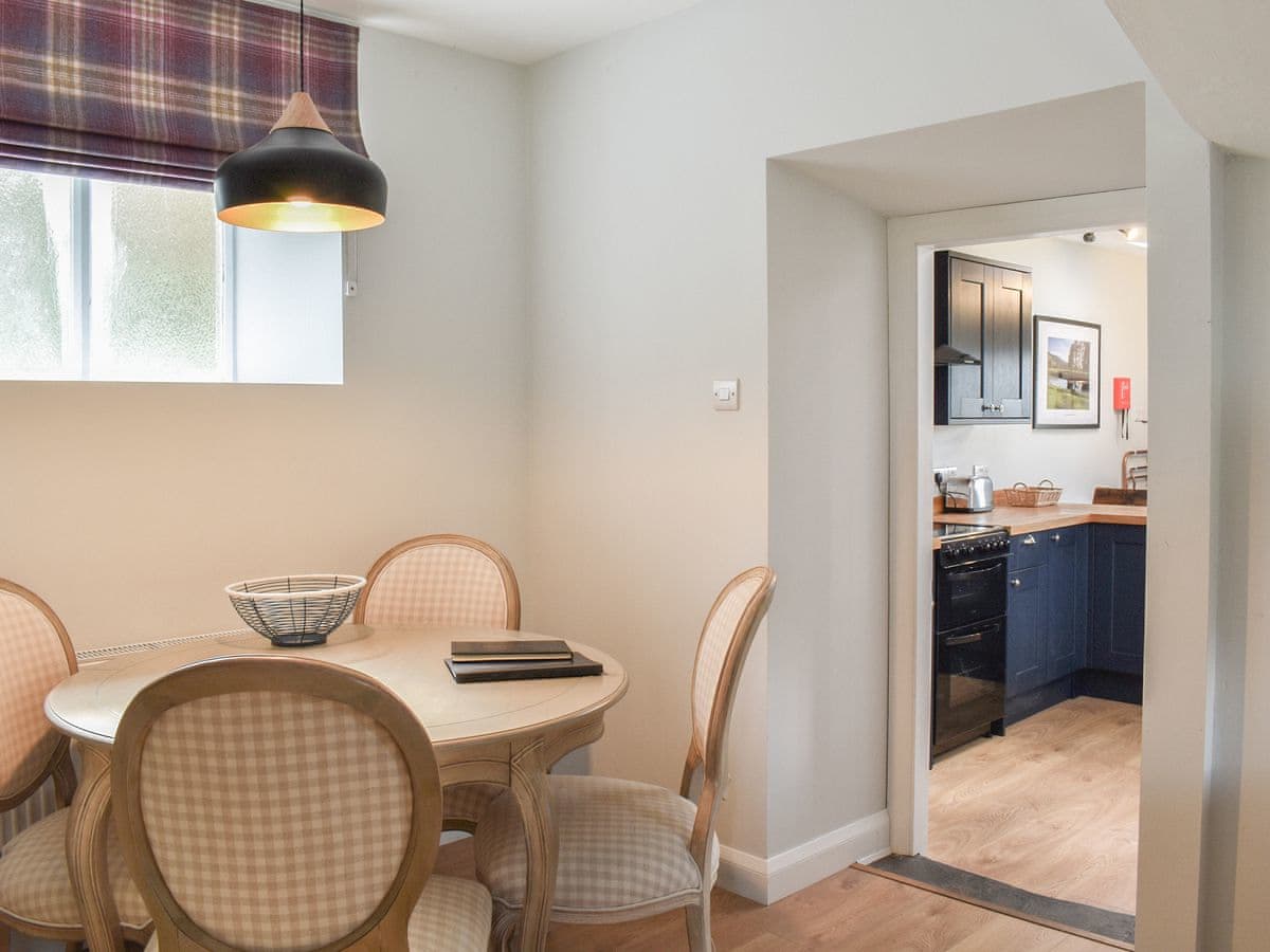Crogen Gatehouse Lodge - Holiday lodge in North Wales - Image 5
