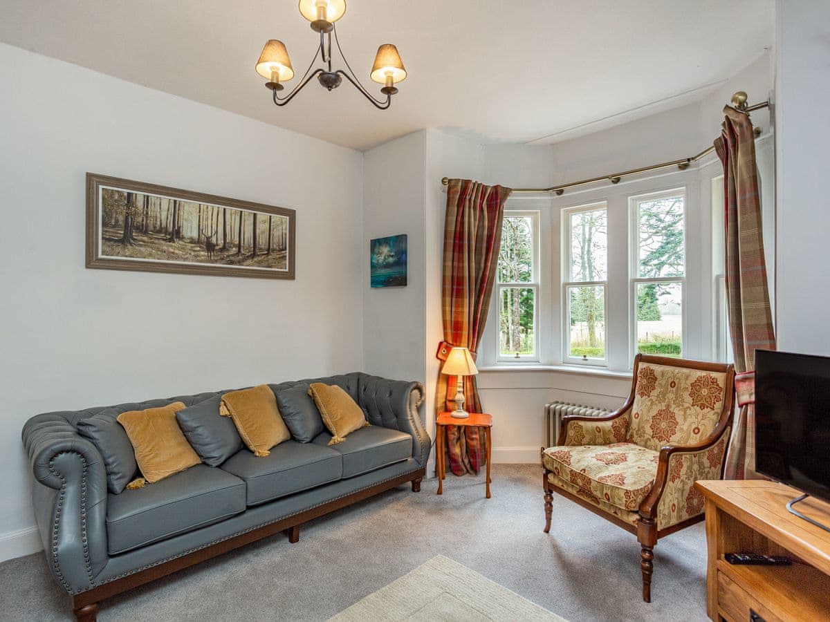 East Lodge - Image 4