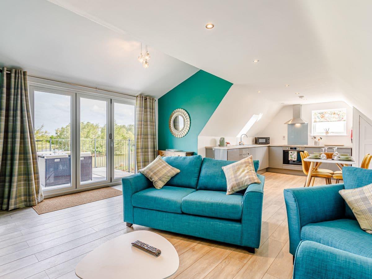 Home Farm Lodge - Holiday lodge in Central England - Image 4