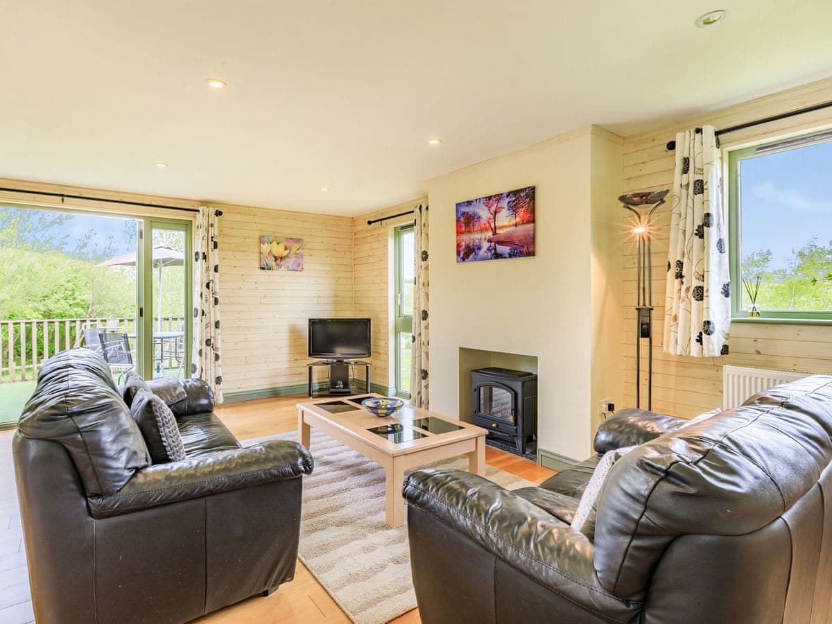 Higher Shorston Lakes and Lodges - Primrose Lodge - Holiday lodge in South West England - Image 2