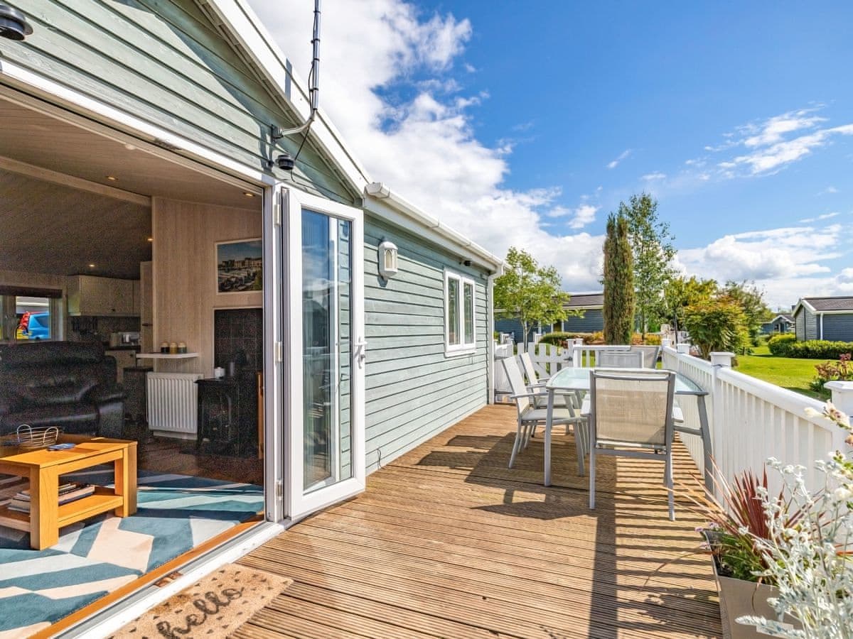Laurel Lodge - Holiday Lodge in Central England - Image 3