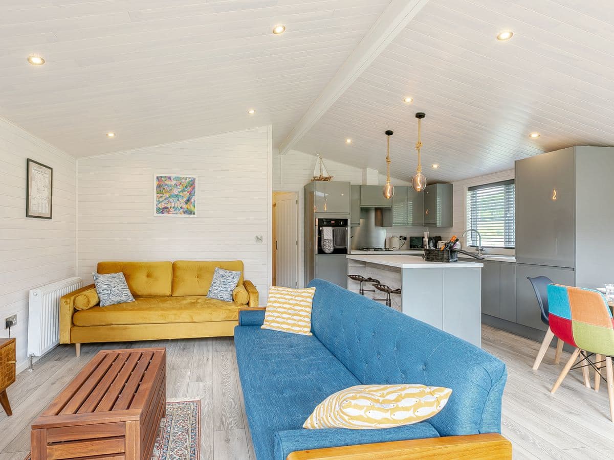 Erica Lodge - Holiday Lodge in Central England - Image 4
