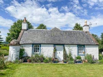 Toll Cottage, Forgandenny, Perthshire