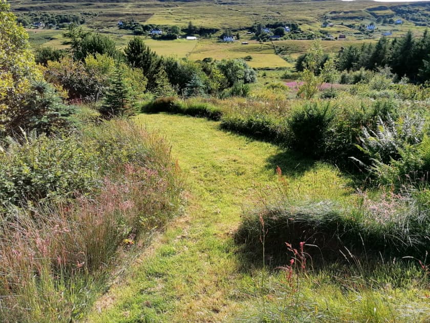 Mid garden area  | Gàrradh an Fhàsaich, Glendale