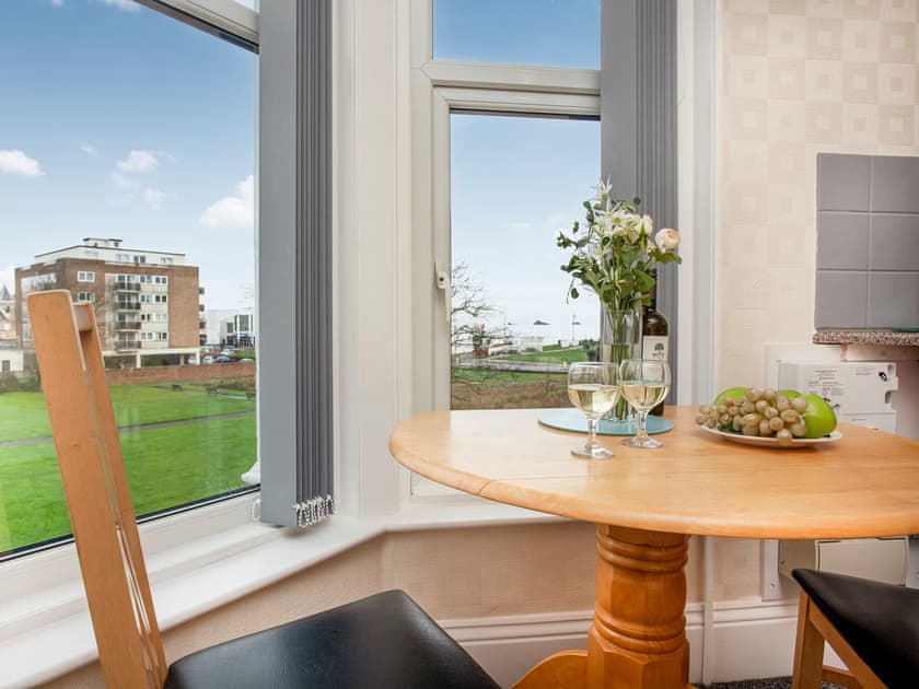 Dining Area | Apartment 9 Bedford Holiday Flats - Bedford Holiday Flats, Paignton