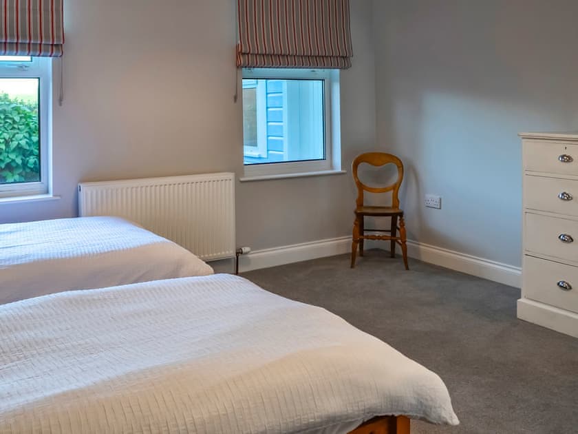 Twin bedroom | Clarksburn Blue, Newton Stewart