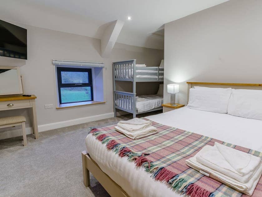 Bedroom | Cwmporthman Farm Cottage, Blaenporth