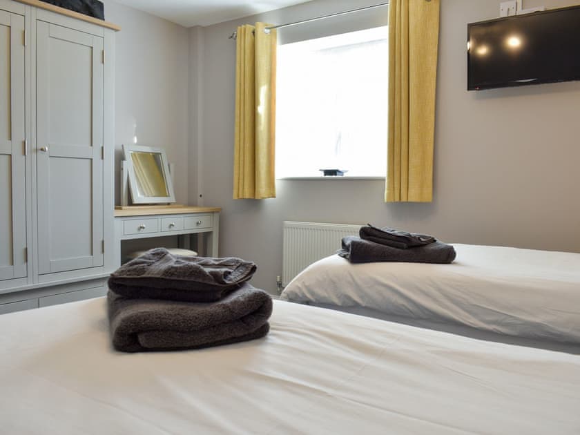 Twin bedroom | Lavender Cottage, Melmerby