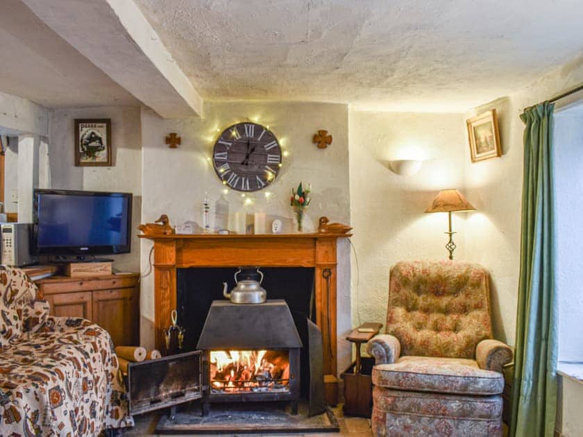Living room | Hoopers Farmhouse - Hoopers Holidays, Tilshead