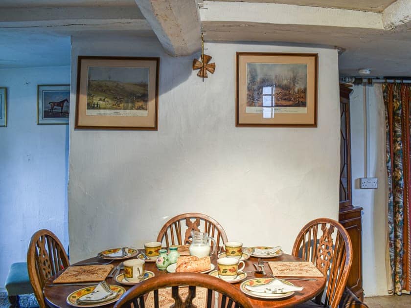 Dining Area | Hoopers Farmhouse - Hoopers Holidays, Tilshead