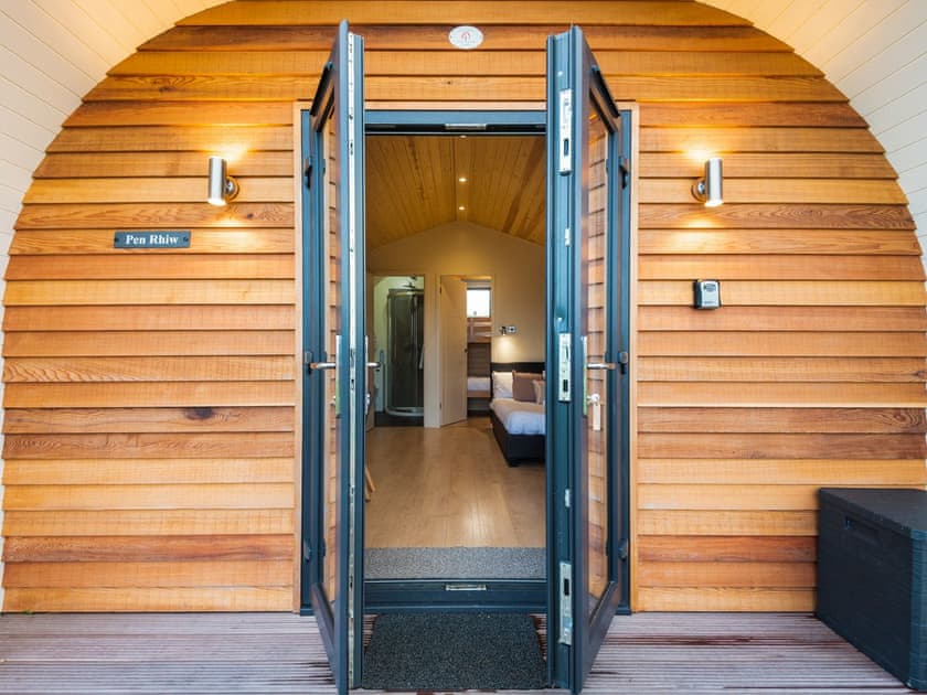 Exterior | Pen Rhiw - Podiau Uwch Y Dyffryn, Llanelidan, near Ruthin
