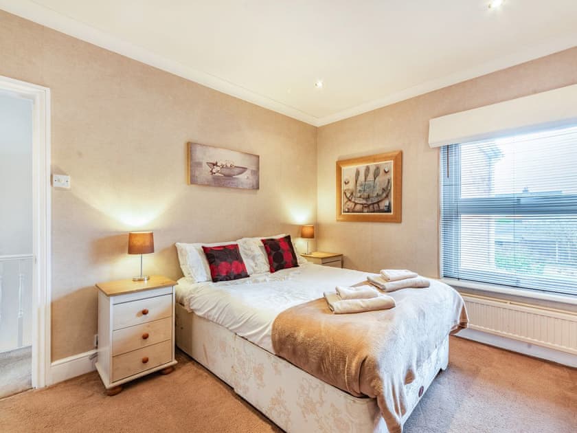 Double bedroom | Glendower, Andover