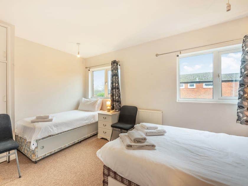 Twin bedroom | Caulder Court, Andover
