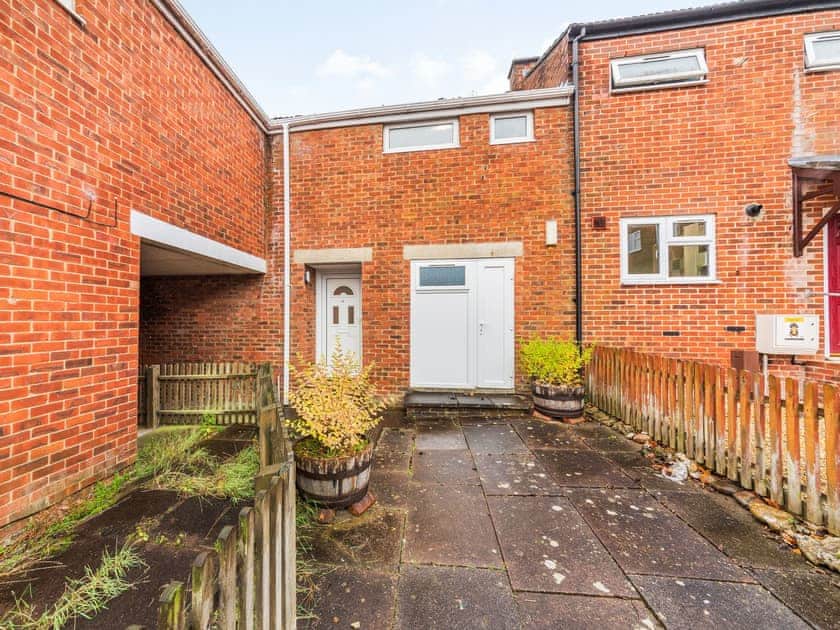 Exterior | Caulder Court, Andover